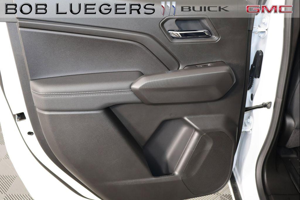 new 2025 GMC Canyon car, priced at $45,484