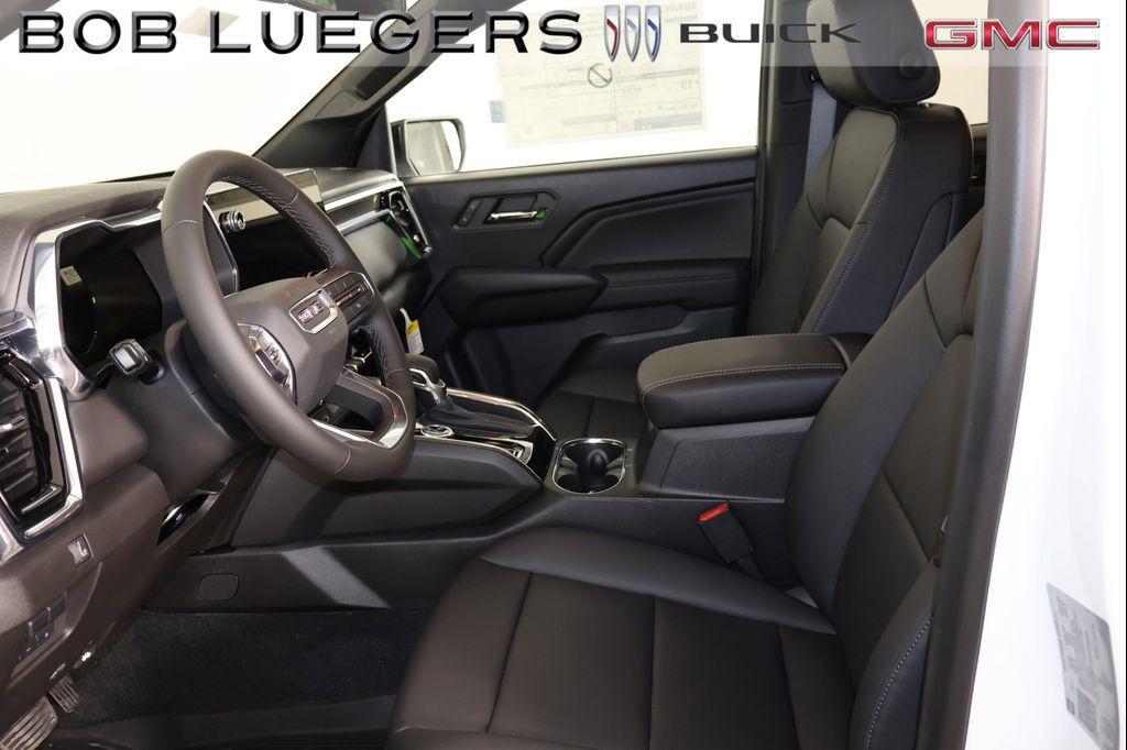 new 2025 GMC Canyon car, priced at $45,484