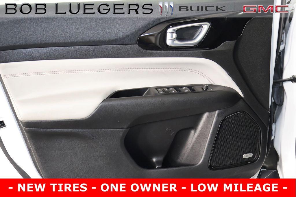 used 2022 Jeep Compass car, priced at $25,988