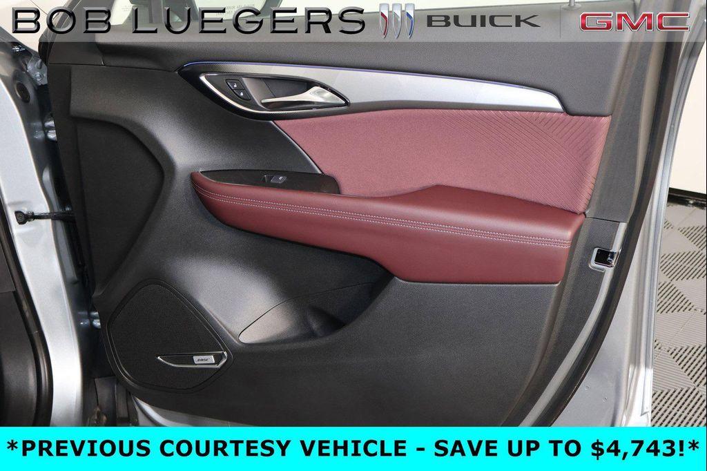 new 2025 Buick Envision car, priced at $38,992