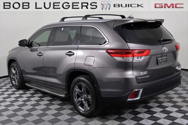 used 2019 Toyota Highlander car, priced at $39,994