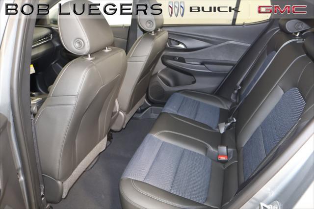 new 2025 Buick Envista car, priced at $26,615
