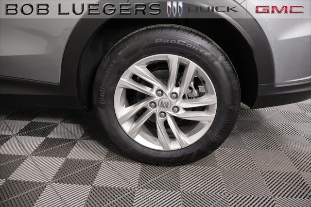 new 2025 Buick Envista car, priced at $26,615