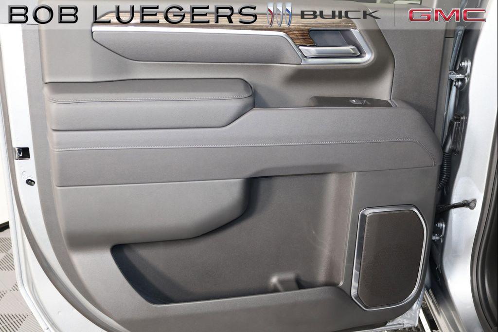 new 2026 GMC Sierra 2500 car, priced at $66,008