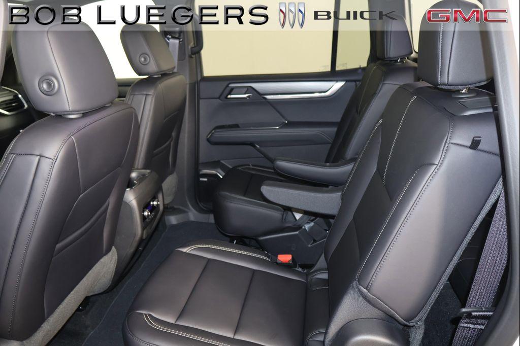 new 2025 GMC Acadia car, priced at $45,552