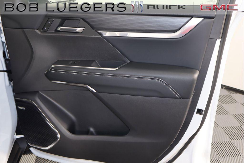 new 2025 GMC Acadia car, priced at $45,552