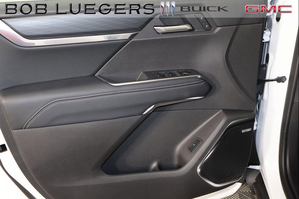 new 2025 GMC Acadia car, priced at $45,552