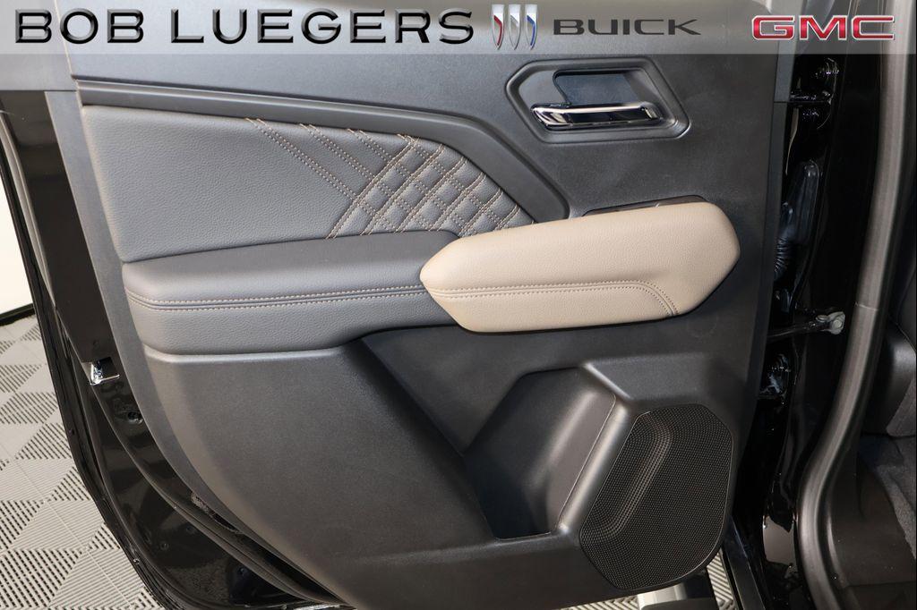new 2025 GMC Canyon car, priced at $55,489