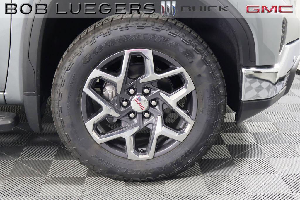 new 2025 GMC Sierra 1500 car, priced at $65,122