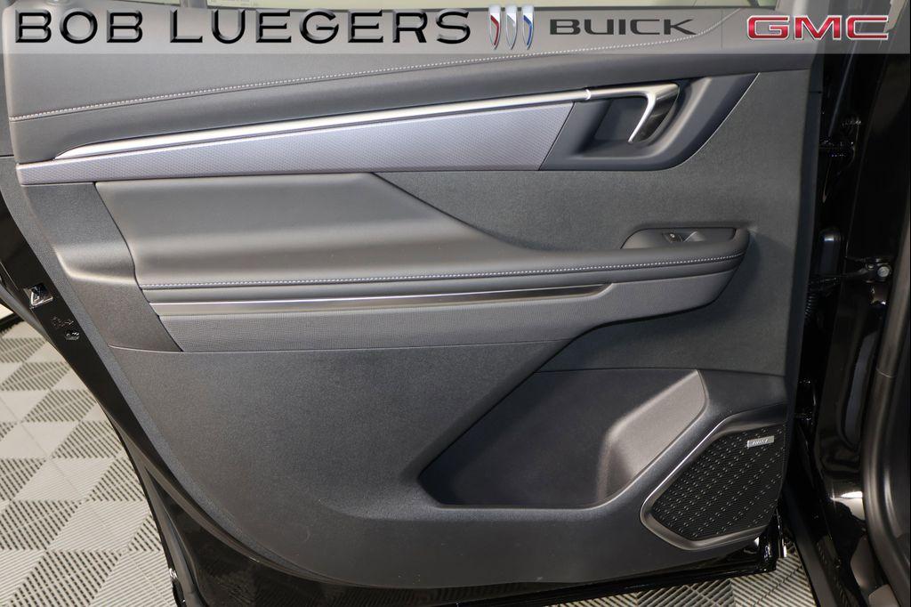 new 2026 Buick Enclave car, priced at $59,298