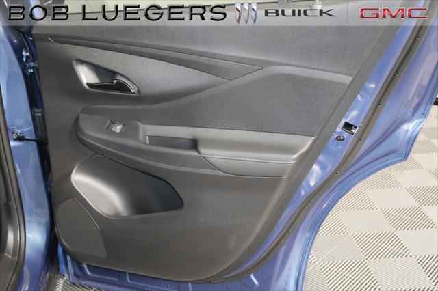 new 2025 Buick Envista car, priced at $30,247