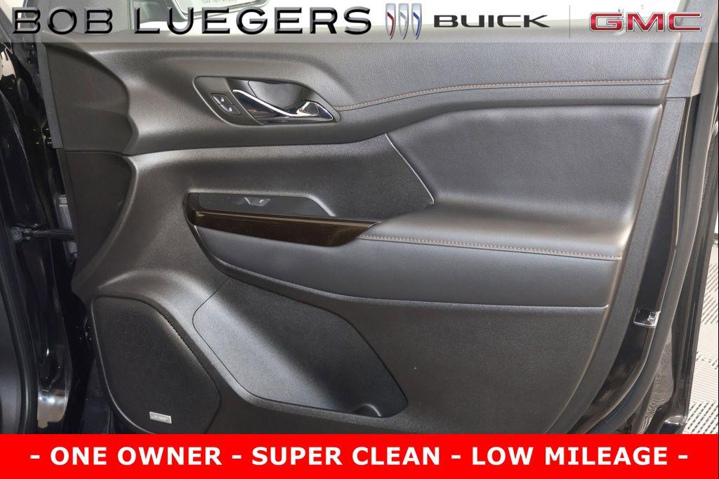 used 2023 GMC Acadia car, priced at $41,596