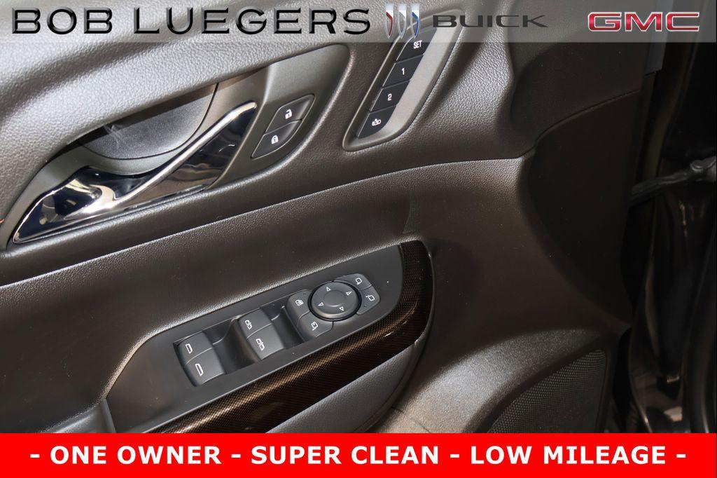 used 2023 GMC Acadia car, priced at $41,596