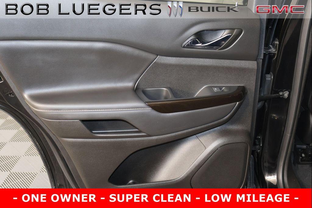 used 2023 GMC Acadia car, priced at $41,596