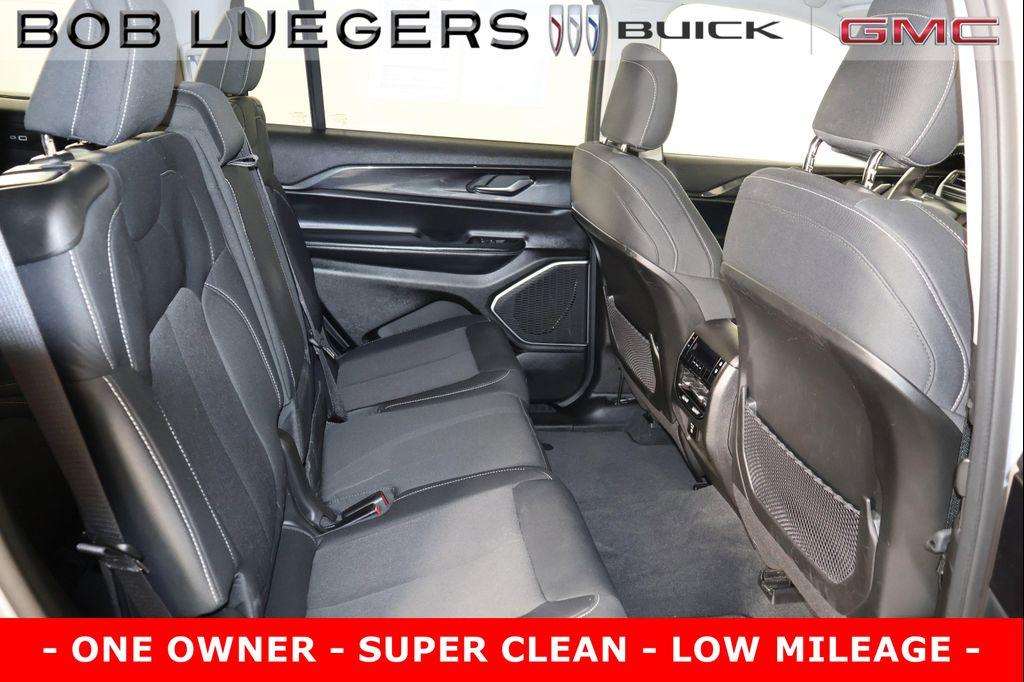 used 2021 Jeep Grand Cherokee L car, priced at $30,988