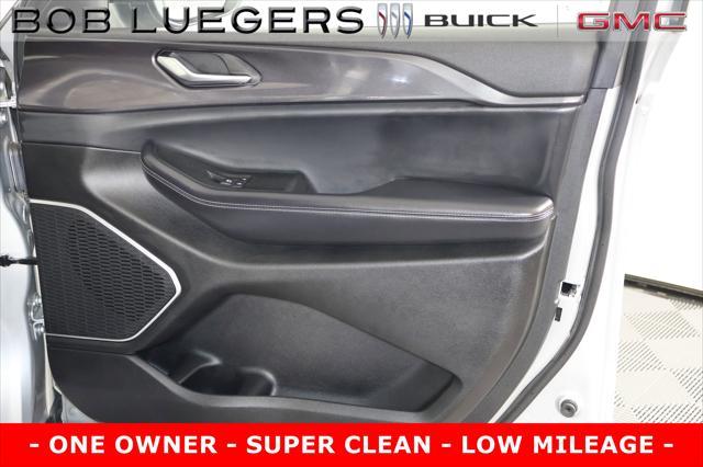 used 2021 Jeep Grand Cherokee L car, priced at $34,944
