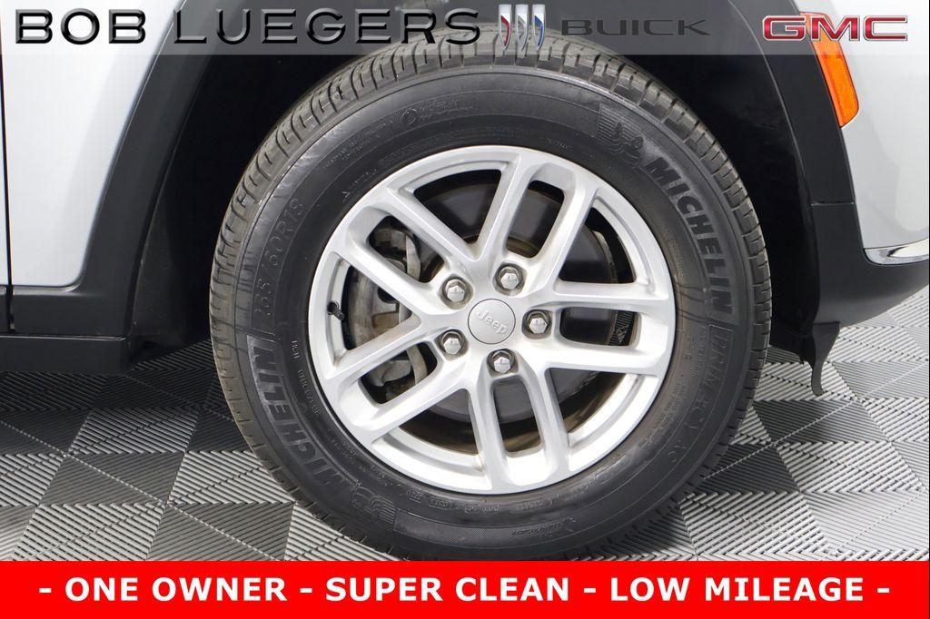 used 2021 Jeep Grand Cherokee L car, priced at $30,988