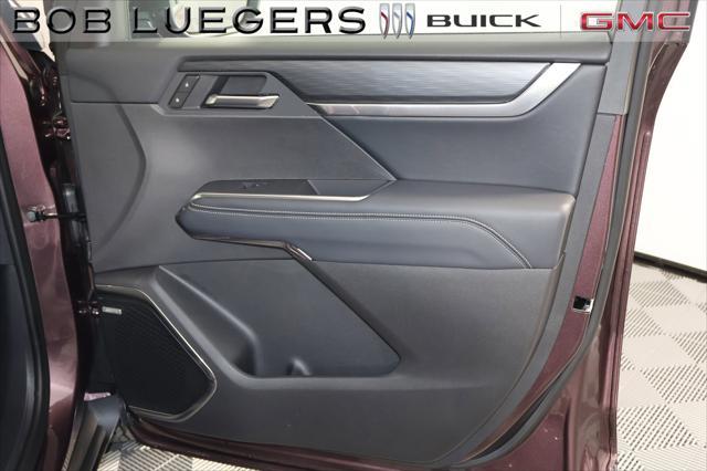 new 2025 GMC Acadia car, priced at $50,618