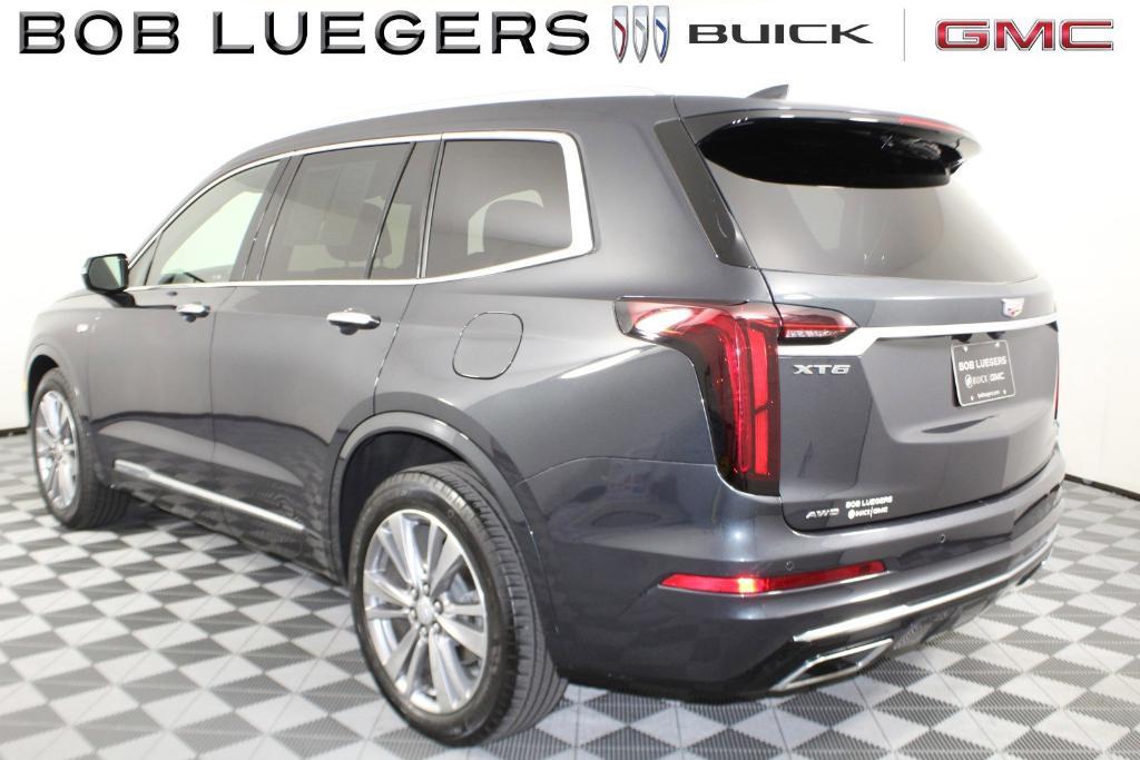 used 2023 Cadillac XT6 car