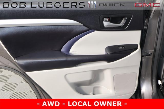 used 2016 Toyota Highlander car, priced at $19,984