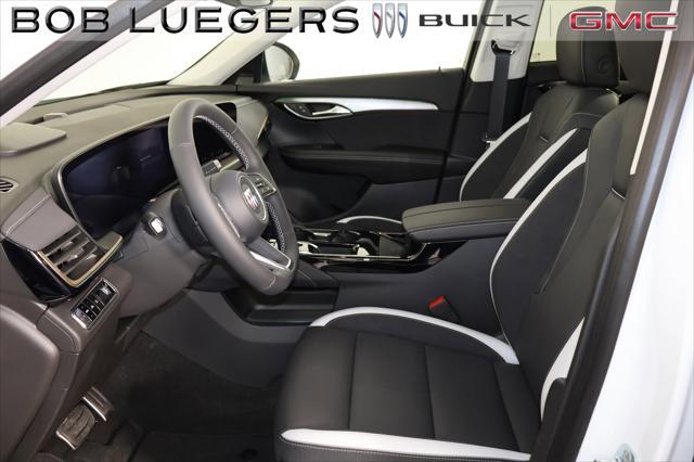 new 2025 Buick Envision car, priced at $41,994