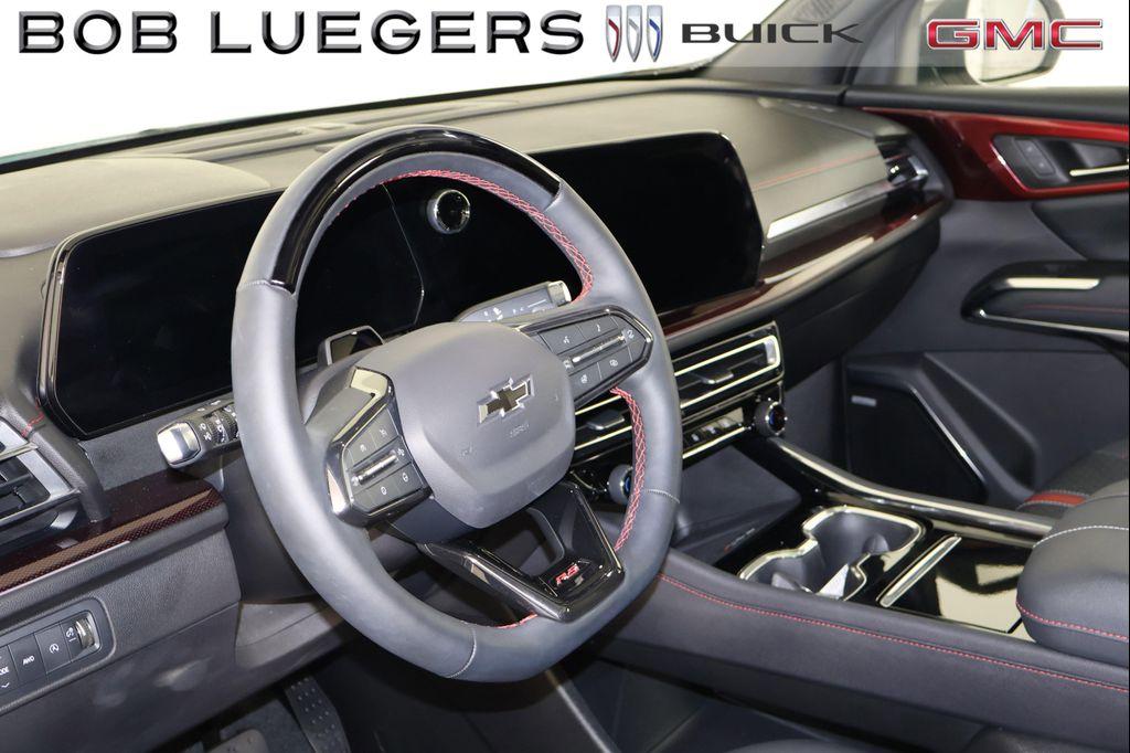 used 2024 Chevrolet Traverse car, priced at $51,944