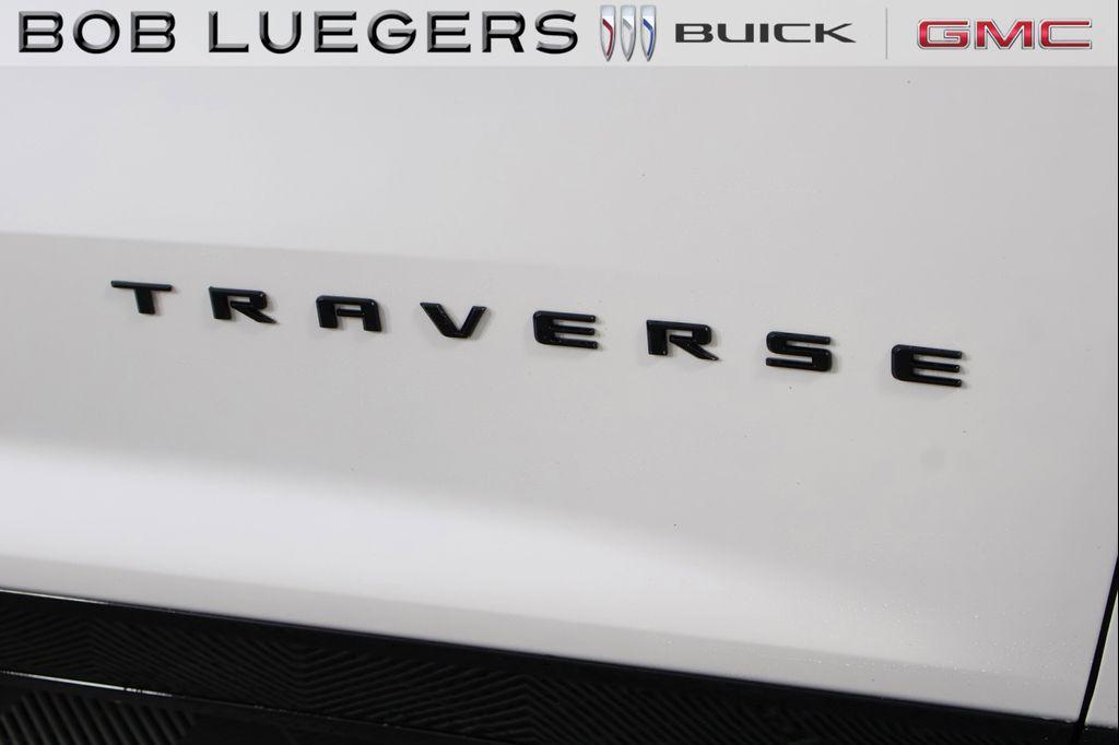 used 2024 Chevrolet Traverse car, priced at $51,944