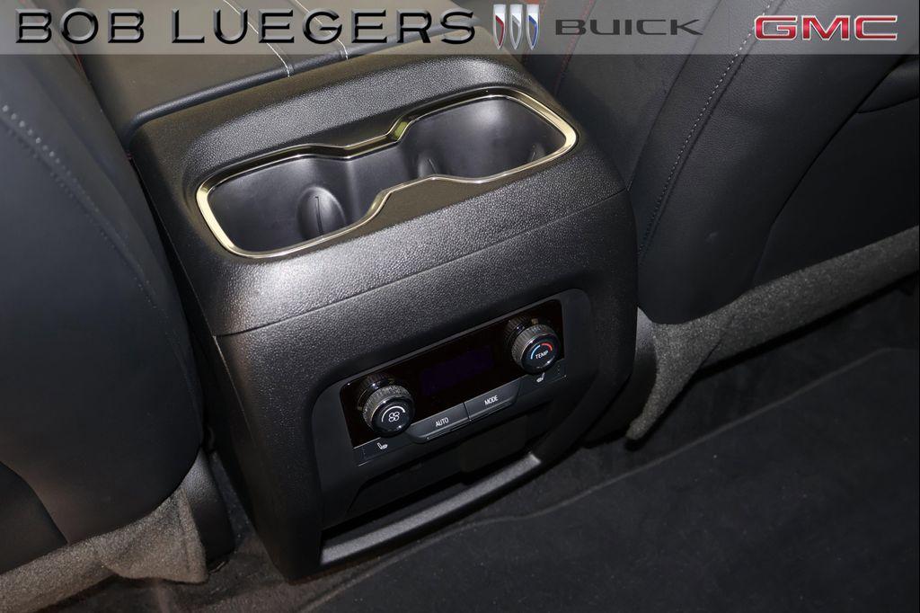 used 2024 Chevrolet Traverse car, priced at $51,944