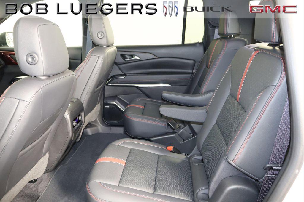 used 2024 Chevrolet Traverse car, priced at $51,944