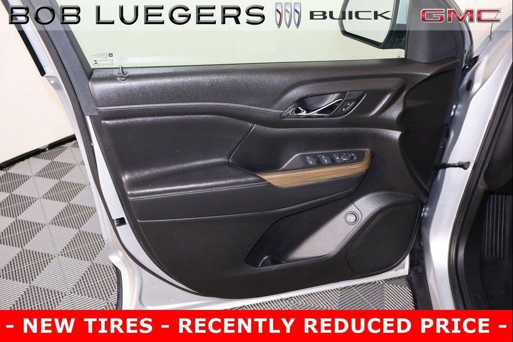 used 2019 GMC Acadia car, priced at $20,655