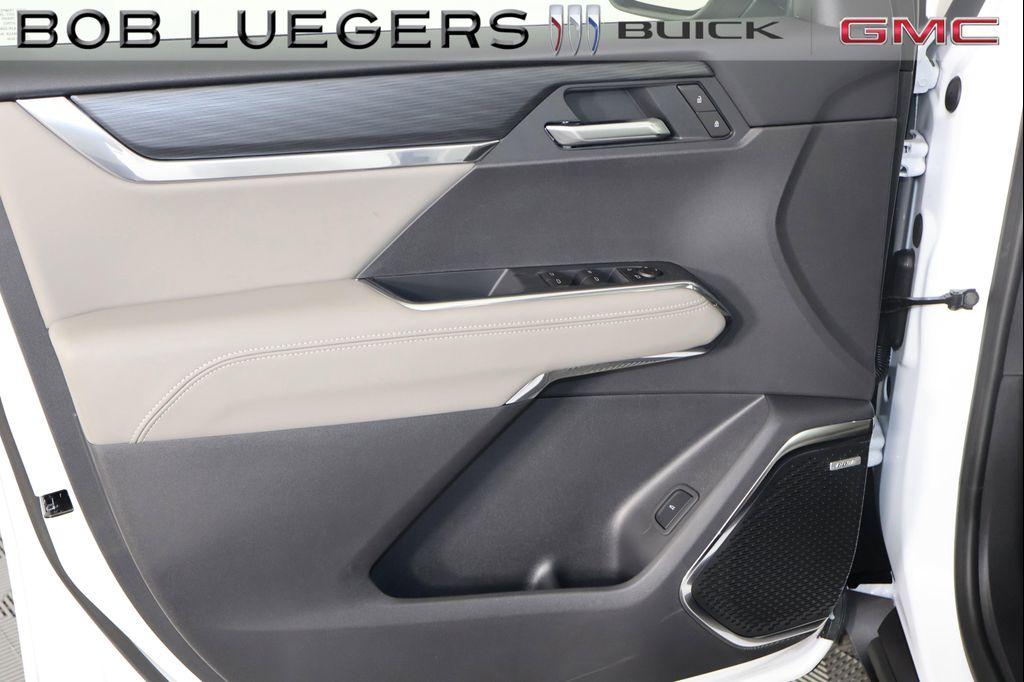 new 2026 GMC Acadia car, priced at $49,704