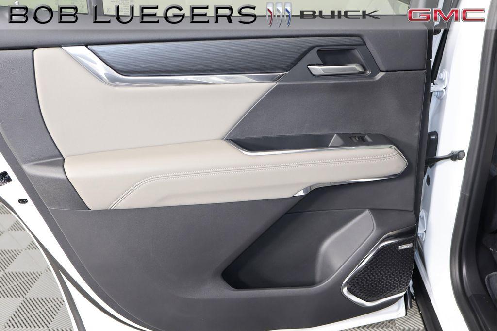 new 2026 GMC Acadia car, priced at $49,704