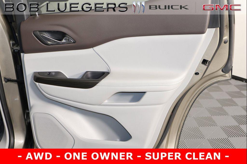 used 2023 GMC Acadia car, priced at $32,965