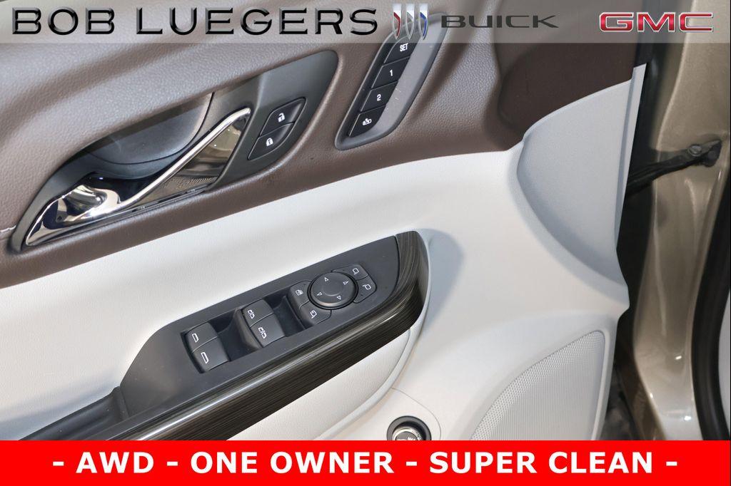 used 2023 GMC Acadia car, priced at $32,965