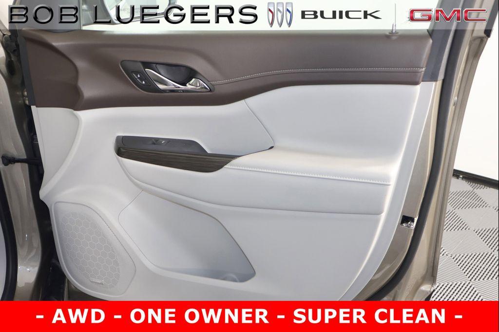 used 2023 GMC Acadia car, priced at $32,965
