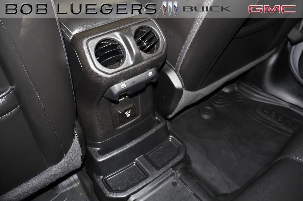 used 2021 Jeep Wrangler Unlimited car, priced at $33,944