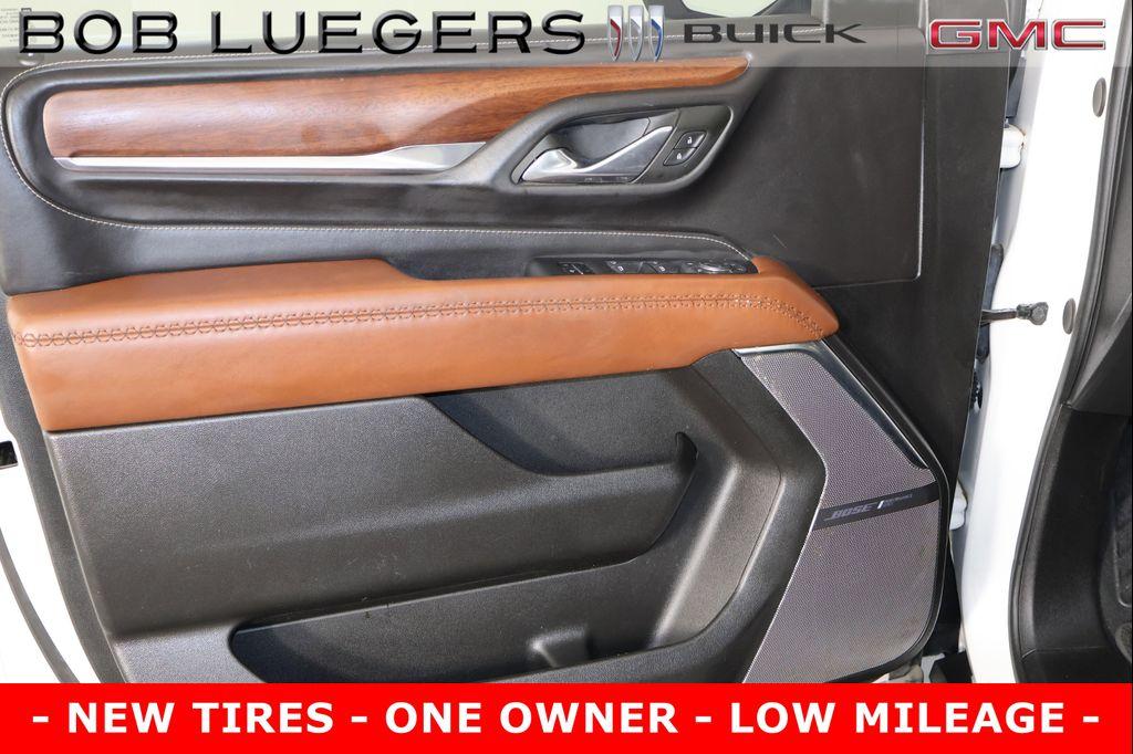 used 2023 GMC Yukon XL car, priced at $76,988