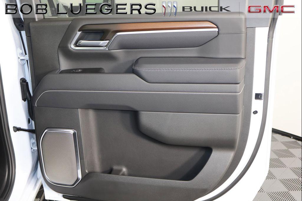 new 2026 GMC Sierra 2500 car, priced at $91,363