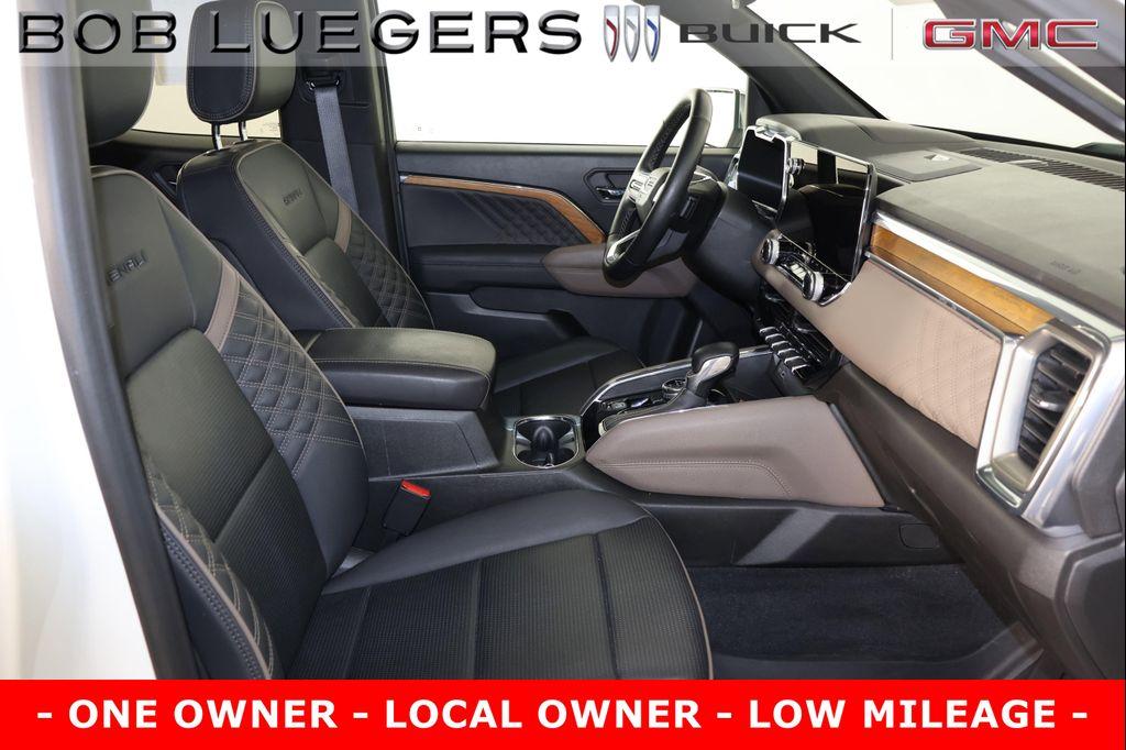 used 2024 GMC Canyon car, priced at $48,989