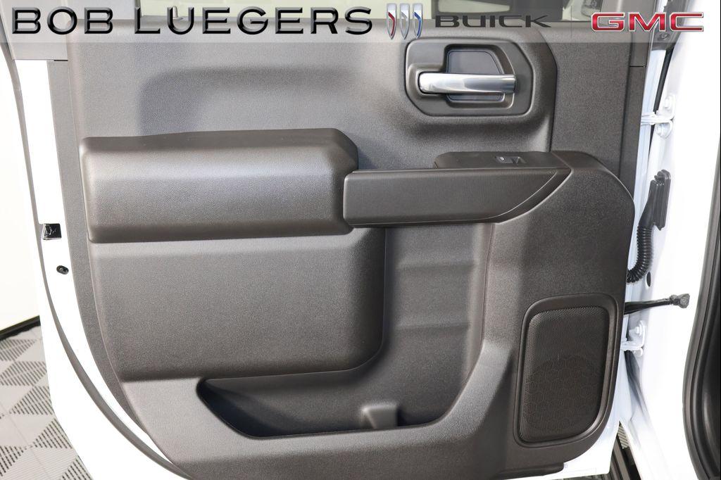 new 2026 GMC Sierra 2500 car, priced at $57,952