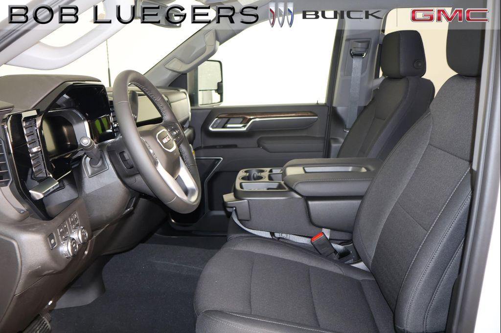 new 2026 GMC Sierra 2500 car, priced at $63,426