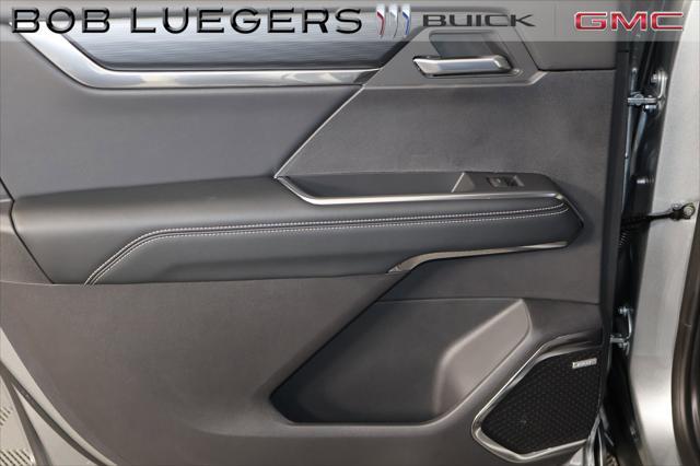 new 2025 GMC Acadia car, priced at $46,678