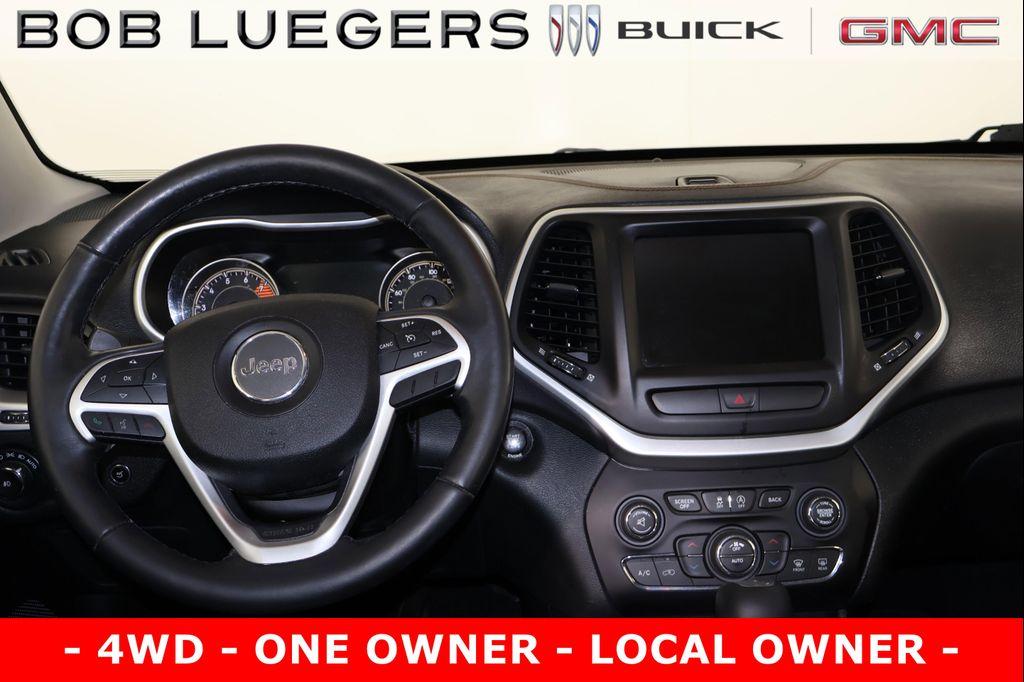 used 2016 Jeep Cherokee car, priced at $11,989