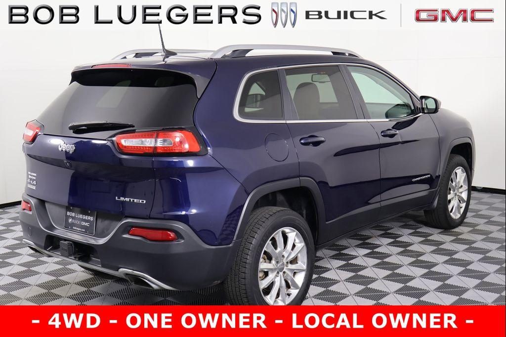 used 2016 Jeep Cherokee car, priced at $11,989