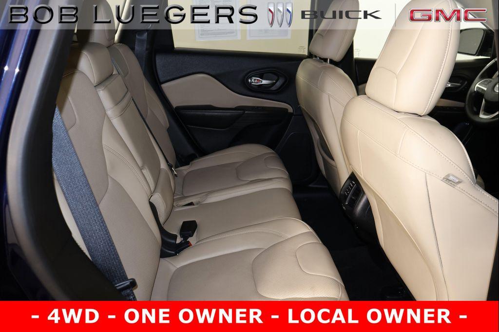 used 2016 Jeep Cherokee car, priced at $11,989