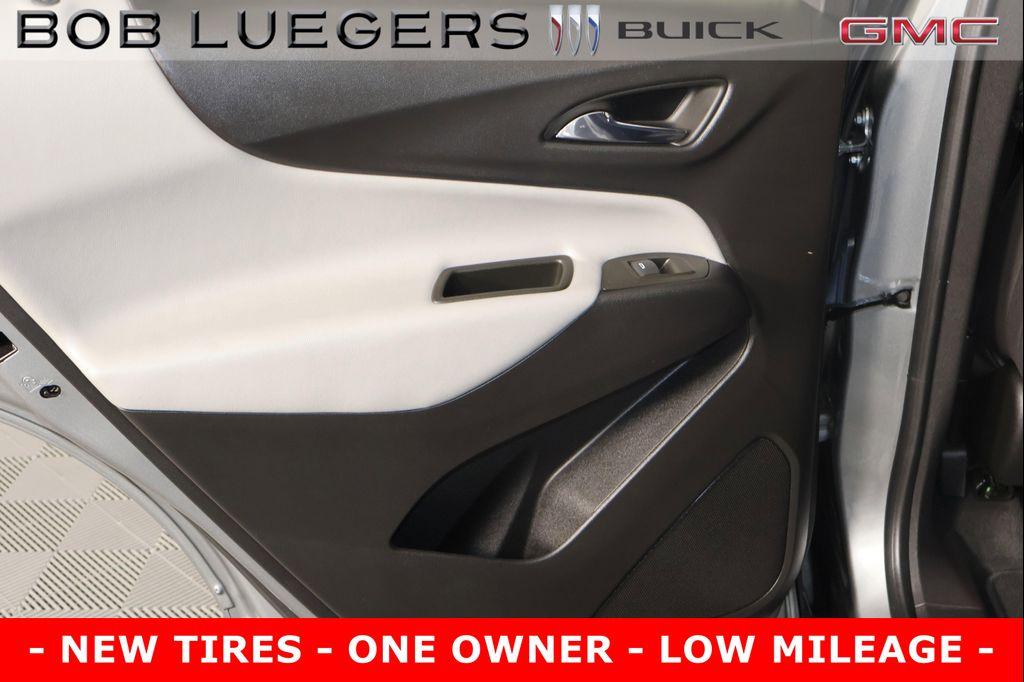 used 2023 Chevrolet Equinox car, priced at $24,488
