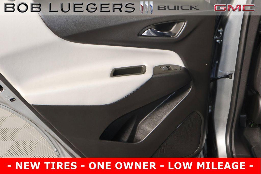 used 2023 Chevrolet Equinox car, priced at $24,988