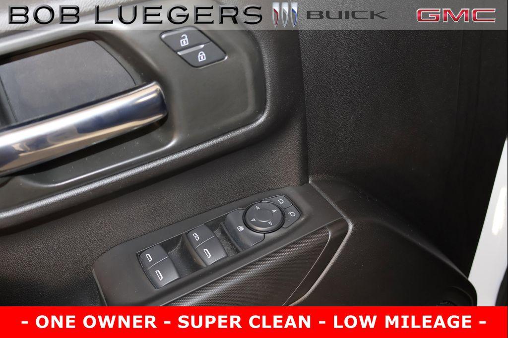 used 2024 Chevrolet Silverado 1500 car, priced at $43,988