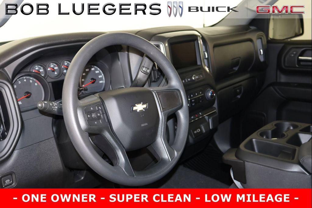 used 2024 Chevrolet Silverado 1500 car, priced at $43,988