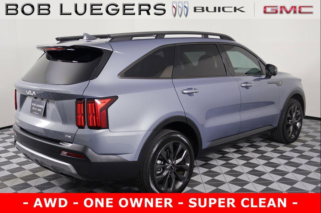 used 2023 Kia Sorento car, priced at $32,655